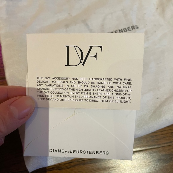 diane von furstenberg clutch - Picture 7 of 9